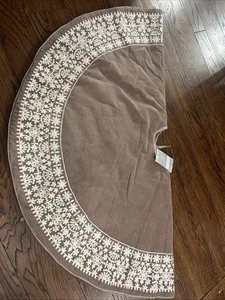 The Farmhouse By Rachel Ashwell Boho Country Tree Skirt Dusty Rose Corduroy 50" - Picture 1 of 5