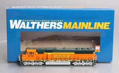 Walthers 910-19702 HO Burlington Northern Santa Fe EMD SD60M #8176 w/DCC/SND LN - Image 1 of 4