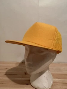 Sombrero de camionero liso UNISEX amarillo Snapback nuevo sin etiquetas con parte posterior de malla - Imagen 1 de 5