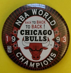 1993 Chicago Bulls Vintage NBA Finals Champions basketball pin Michael Jordan 2 - Picture 1 of 2