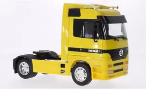 Camion Miniatura Mercedes Actros Giallo - Welly - 1/32 - Modello Diecast - Foto 1 di 12