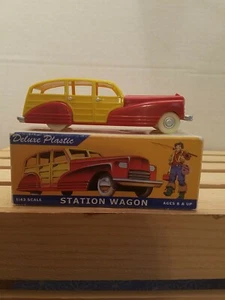 NOSTALGIC DIMESTORE DREAMS PLASTIC NO.20060 STATION WAGON WOODY 1:43 SCALE CAR - Picture 1 of 5