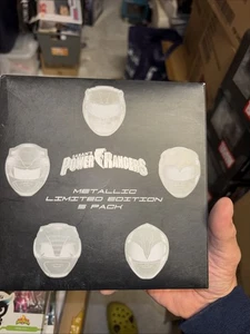 Paquete de 5 figuras metálicas de Saban's Power Rangers - Exclusivo de caja de botín. - Imagen 1 de 6
