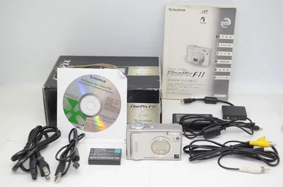 [Mint] FUJIFILM FinePix F11 6.3MP Compact Digital Camera Silver w/ Box #250930ad - Image 1 of 4