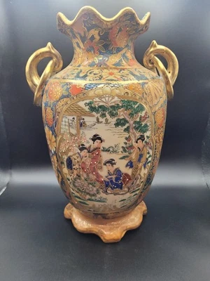 Vintage Large Chinese Urn Vase Satsuma 11" Tall B Geisha Girls - Image 1 of 4