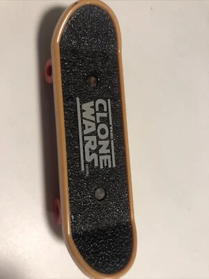 Clone Wars mini skateboard-fingerboard toy-Star Wars- Tech Deck-Grievous - Image 1 of 4