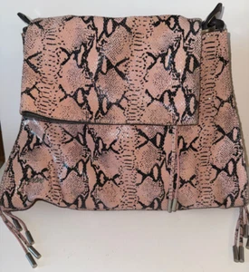 Neu ohne Etikett Lindsay Lohan 6126 Tempest rosa Python große Schultertasche Umhängetasche Handtasche - Bild 1 von 10