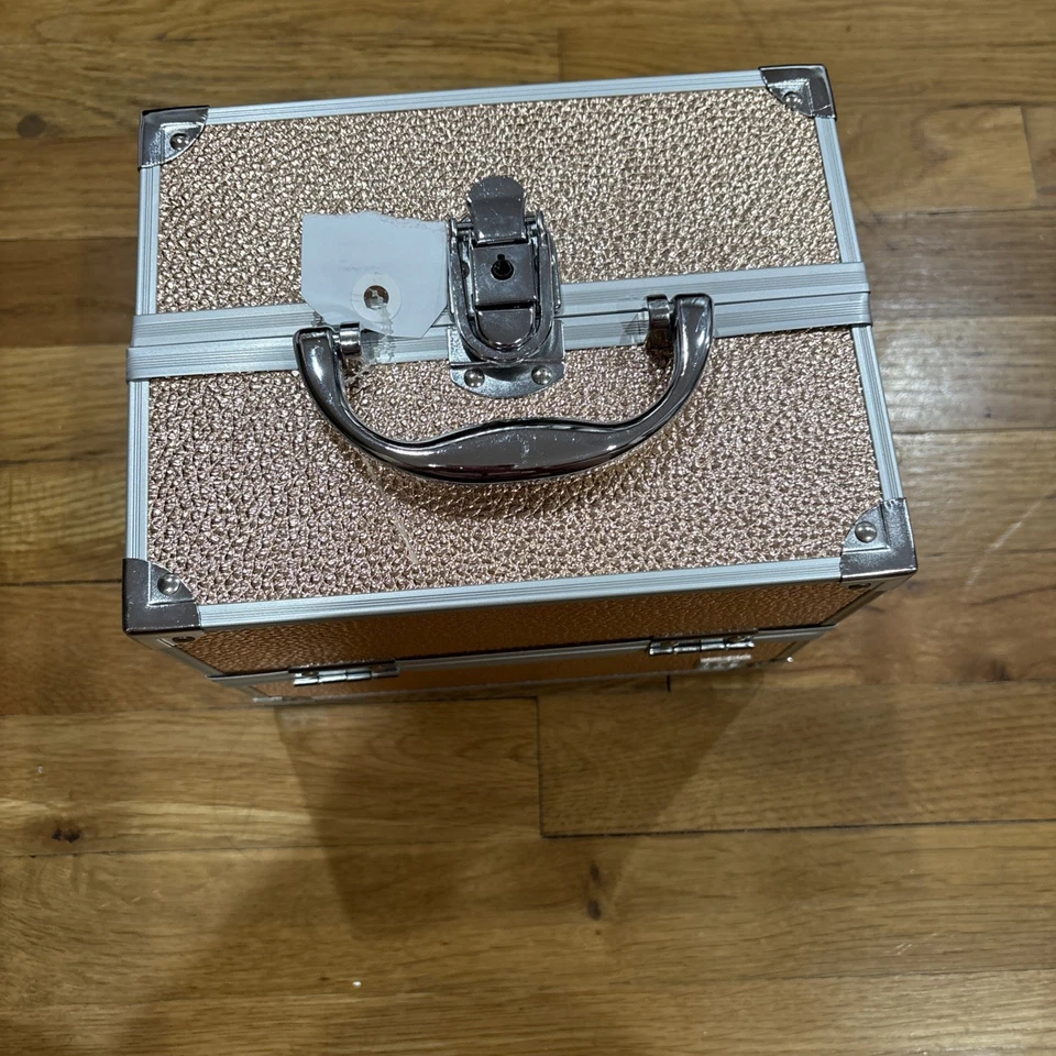 Caboodles Rose Gold Metallic 4 Tray Train Case NWOT No Key - Image 1 of 4