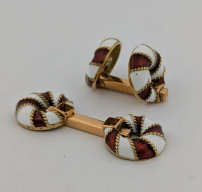 Gemelos Tiffany & Co. esmalte blanco y rojo Foto 1 de 4