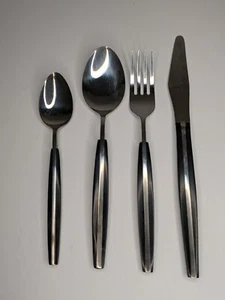Cuchillos de mesa de cena con mango negro dividido CI de acero inoxidable Japón cucharas tenedores - Imagen 1 de 16