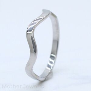SILVER STAINLESS STEEL WAVE WAVY LINE WEDDING BAND STACKABLE STACKER RING