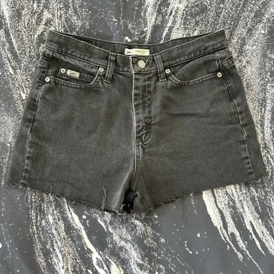 Pantalones Cortos de Denim Lee Para Mujer De Colección Tiro Alto Cortados Negros Bolsillos Talla 6/8 Foto 1 de 4