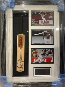 WEST INDIES Cricket Legendary Batsman BRIAN LARA Signed Bat Frame - Picture 1 of 1