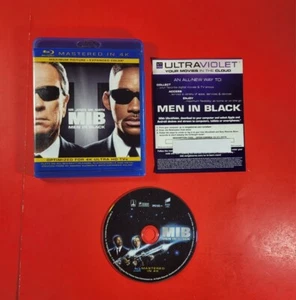 Men in Black (Mastered in 4K Blu-ray + UltraViolet)  Expired Code - Used - Picture 1 of 11