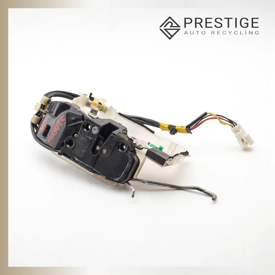 Actuador de pestillo de cerradura de puerta delantero derecho Lexus LS400 1995-1997 69030-50120 FABRICANTE DE EQUIPOS ORIGINALES Foto 1 de 4