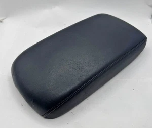 2016-2018 Toyota RAV4 Center Console Armrest Lid Storage Black (Non-Sliding) - Bild 1 von 9
