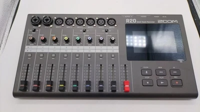 ZOOM R20 Multi-Track Recorder - Image 1 of 4