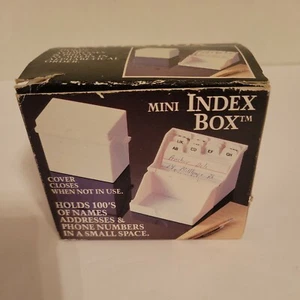 Vntg. Mini Index Box For Addresses,  Phone Numbers, And Names For Small Spaces - Picture 1 of 6