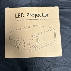 Led Projector - Picture 1 of 4