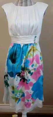 Kay Unger New York Floral 100% Silk Party Dress 6 Fit & Flare Lined Flowing - Image 1 of 4