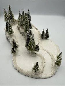 Department 56 Snowbabies Sled Ski Hill Display For Pewter Figurines with Trees - Picture 1 of 6