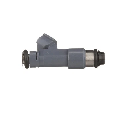 Standard Motor Products FJ752 Fuel Injector For 05-06 Nissan TITAN - Image 1 of 4