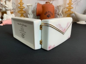 Ardleigh Elliott 2006 Daughter Porcelain Music Box Love Notes Lena Liu - Picture 1 of 9