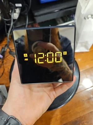 Genuine SONY ICF-C1T Desktop Alarm Clock AM FM Radio Black - Image 1 of 4