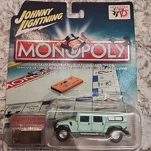 Johnny Lightning 2005 Monopoly 70th Anniversary '00 HUMMER H1 Pale Green w/Token - Picture 1 of 6