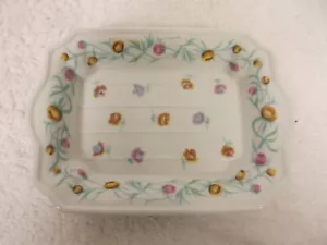 Vintage Charles Revson Ciara Floral Vine Porcelain Bar Soap Dish - Picture 1 of 3