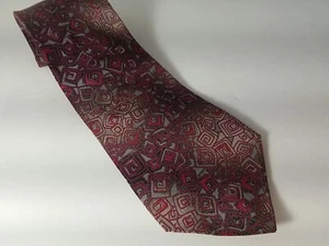 Vintage Pierre Balmain Red Geometric 100% Silk Mens Necktie EUC 3.5" Wide - Picture 1 of 6