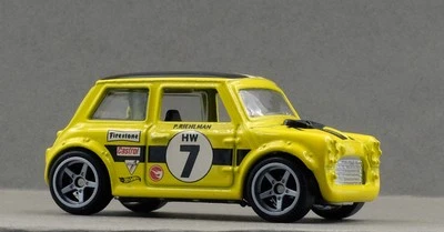 Hot Wheels Custom MORRIS MINI Treasure Hunt Real Riders - Image 1 of 4