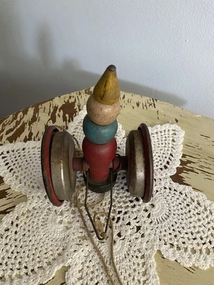 ВИНТАЖНЫЙ 1930 GONG BELL MFG. CO. ДЕРЕВЯННАЯ ИГРУШКА РЕДКАЯ ДЖИНГЛИНГ ДЖИМ - Изображение 1 из 4