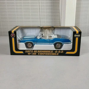 1972 Oldsmobile 442 W-30 Convertible Crown Premiums Maßstab 1:24 Diecast blau NEU - Bild 1 von 9