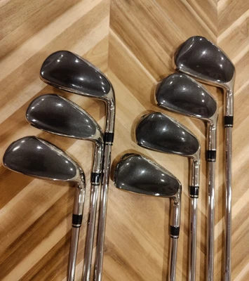 Wilson Launch Pad Juego de Hierro 4-P KBS Tour 80 Ejes Rígidos Mano Derecha Foto 1 de 4