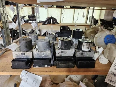 2014 Ford Fusion conjunto de peça de freio antibloqueio até 26/02/14 fabricante de equipamento original - Imagem 1 de 2