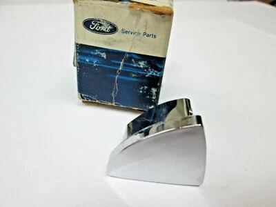 70  72 Ford Torino Mercury  Montego Station Wagon  Right Roof Rack Rail End Cap Foto 1 de 4