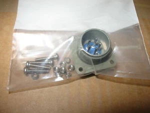 1 Pcs Amphenol Round 5 Pins 3102A-14S Panel Bulkhead 15/16" ctr-ctr w/Hardware - Picture 1 of 2