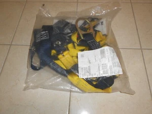 3M DBI SALA 1102008 POSITIONING HARNESS UNIVERSAL SIZE CLIMBING HARNESS - Picture 1 of 4