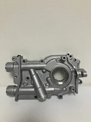 SUBARU WRX STI VAF 2015-2020 Genuine Engine Oil Pump Assy 15010AA360 OEM Foto 1 de 4