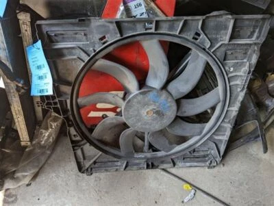 Radiator Fan Motor Fan Assembly Radiator 850 Watt Fits 08-14 BMW X6  - Изображение 1 из 4