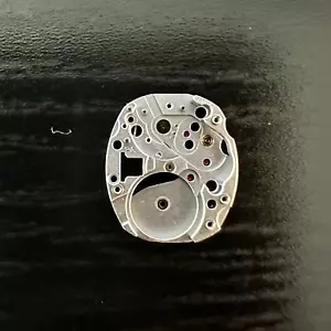 Jaeger-LeCoultre 846 10020 Mainplate Part - Picture 1 of 2