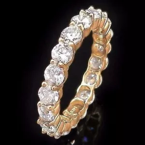 Anillo de boda de eternidad de circonita cúbica redonda de oro amarillo blanco de 14k de 2,75 quilates - Imagen 1 de 11
