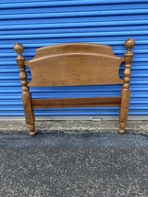 Kling Colonial (Ethan Allen) Solid Maple Twin size Cannonball Headboard - Image 1 of 4
