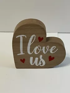Heart shaped Table Decor “I Love Us” - Picture 1 of 9