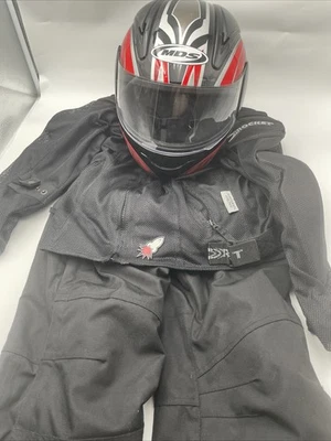 Joe rocket motorcycle pants  jacket, black color w reflectiv Includes helmet. WS - Image 1 of 4