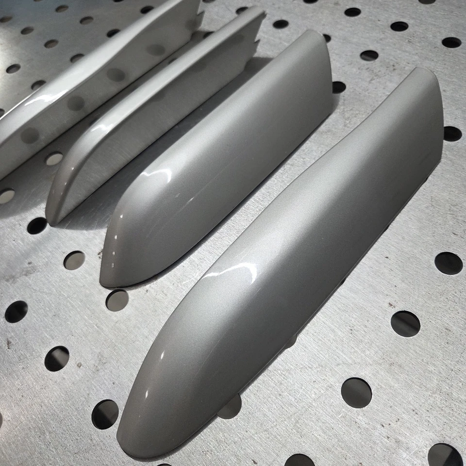 02-14 Cadillac Escalade ESV Equipaje Techo Tapa Tapa Juego OEM PLATEADO Foto 1 de 4