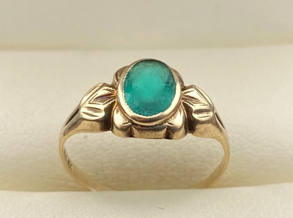 BDA 10k Yellow Gold Budlong Docherty & Armstrong Green Glass Signet Ring Sz 4.25 - Image 1 of 4