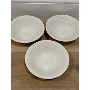 Oneida Set di 3 ciotole in vimini 6,25" gres bianco lavabili in lavastoviglie - Foto 1 di 5