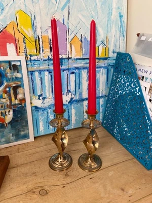 Pair of Brass Candlesticks Central Twist Design Height Approx 17.5cm - Image 1 of 4
